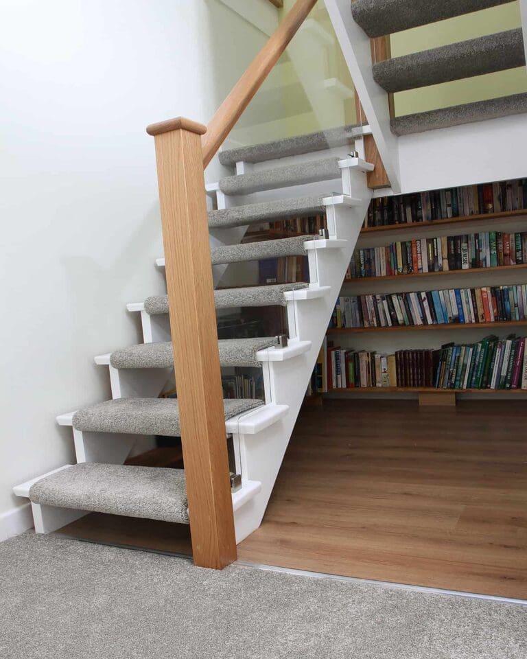 shaped optiwhite low iron glass stairs