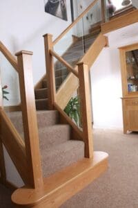 inline glass & oak balustrade