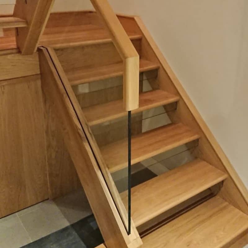 frameless banister