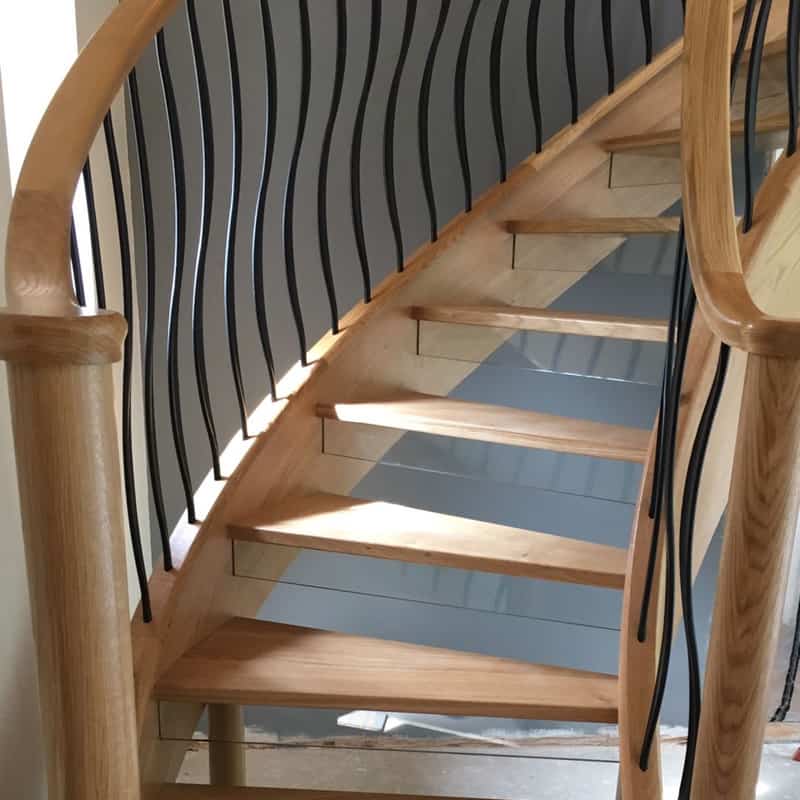 helical metal spindles glass downstands