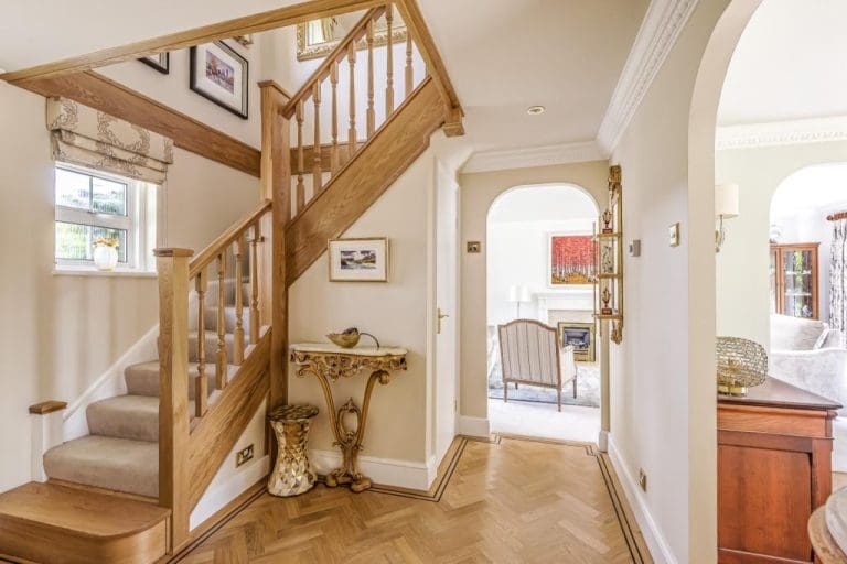 A perfectly balanced traditional staircase in-keeping with the classic tones of the beautiful Elmbridge property.